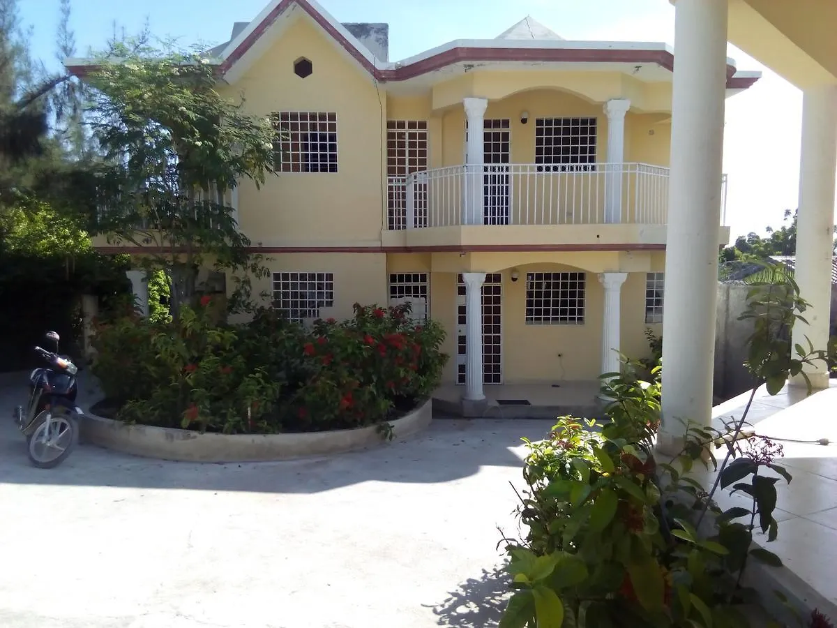 Souvenir House Apartment Port-au-Prince Homestay